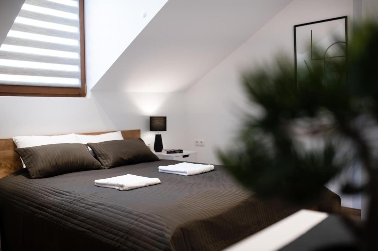 Neo Sky Apartment, Free Parking, 15 Min Walk Old Town&kazimierz - By Homelike Apartament Kraków